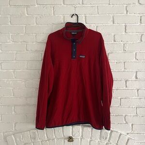 Patagonia Men's sweater